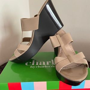 Tan wedge heel shoes